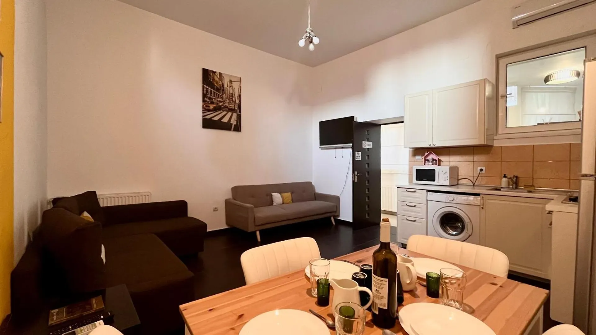 Apartament Charming Retreat In Bucharest'S Old Town Rumunia