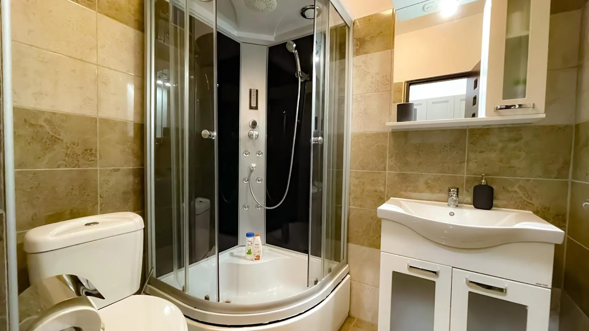 Apartament Charming Retreat In Bucharest'S Old Town