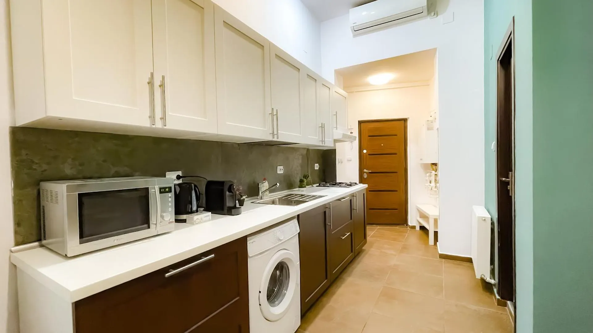 Charming Retreat In Bucharest'S Old Town Apartment 0*, Bucharest