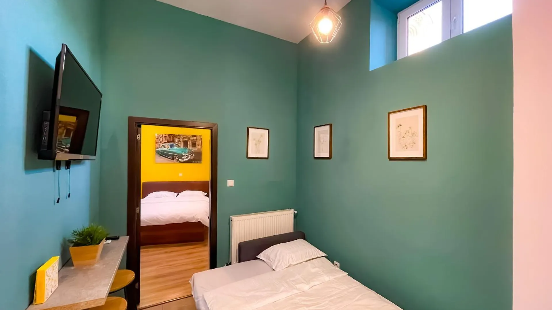 Charming Retreat In Bucharest'S Old Town Apartment  Bucharest